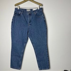 EVERLANE Curvy Cheeky 90s Straight Rigid Jeans \\ 33